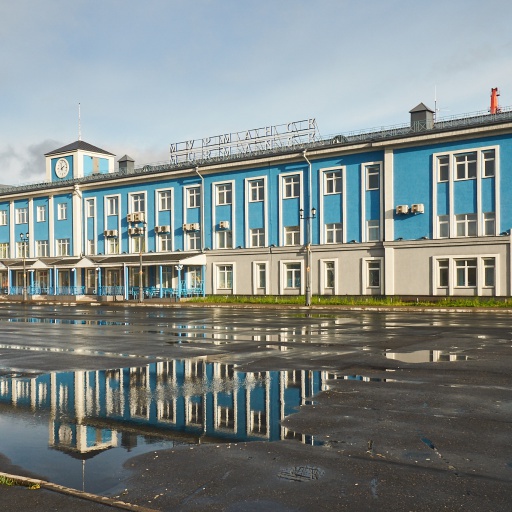 Hafengebäude Murmansk