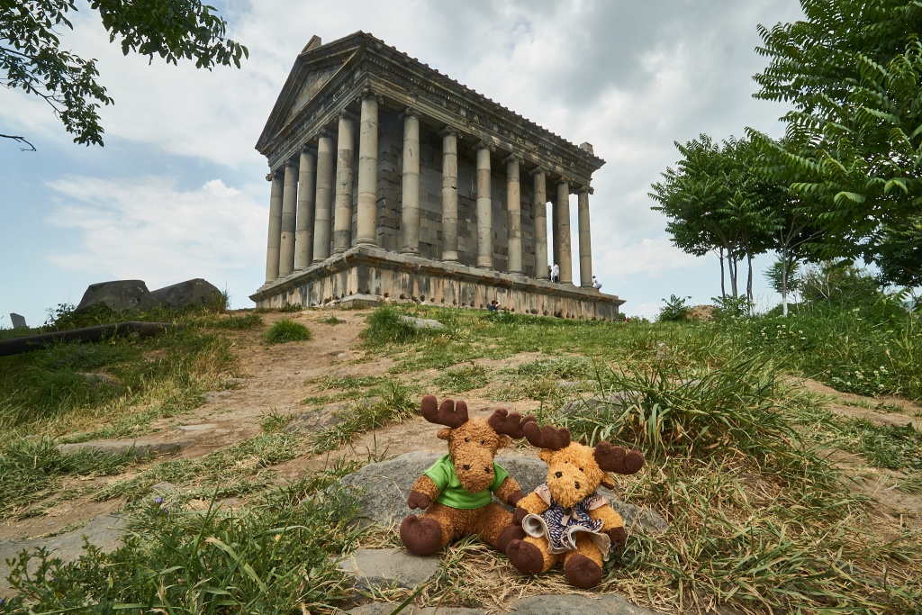 Garni Temple mit Hauge und Swedy