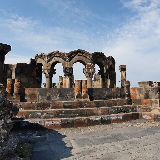 Ruine der Kathedrale von Swartnoz